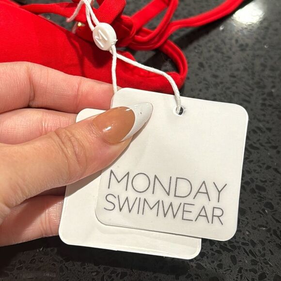 NWT Monday Swimwear Palma Triangle Bikini Top Size Large Paprika Red - Picture 5 of 6